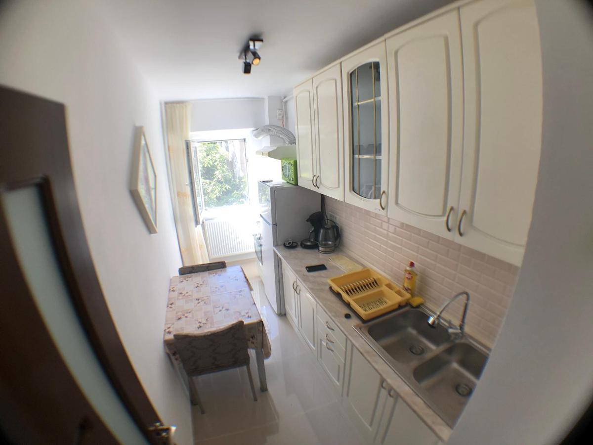 Le Garcon De Cristina-Simple,Quiet,Spacious Studio Bükreş Dış mekan fotoğraf